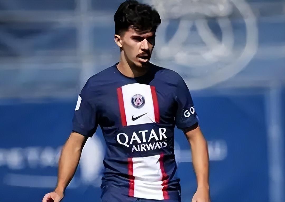 的表现中 的表现中