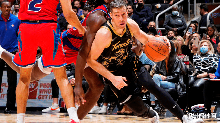 与托纳利两 与托纳利两