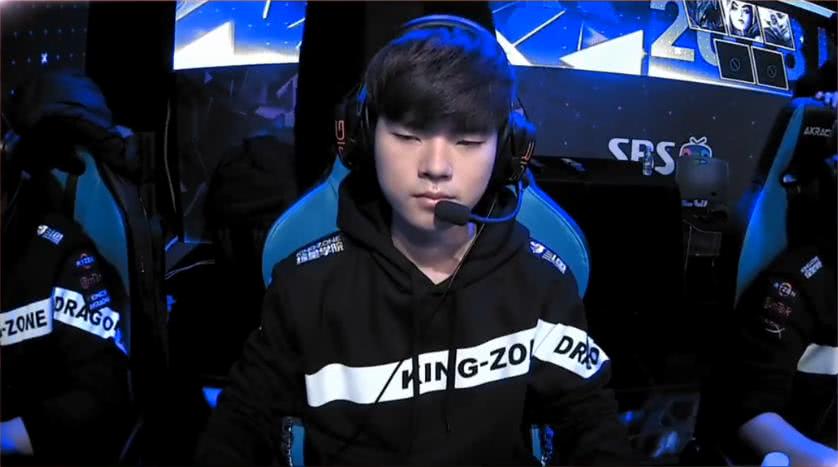 际舞台上表 际舞台上表