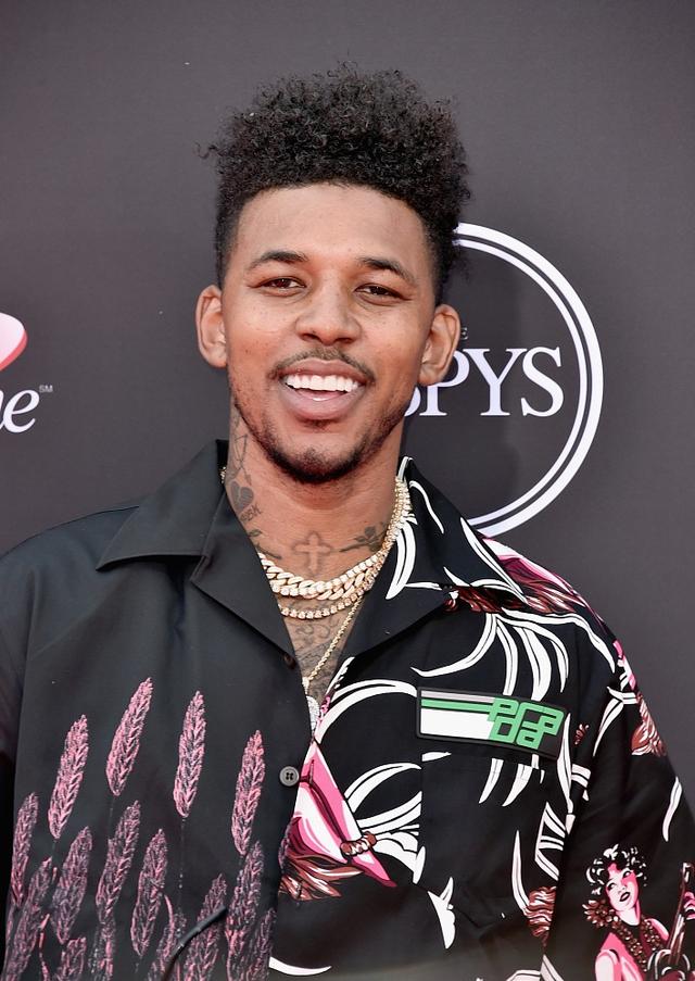 本与发展体 本与发展体